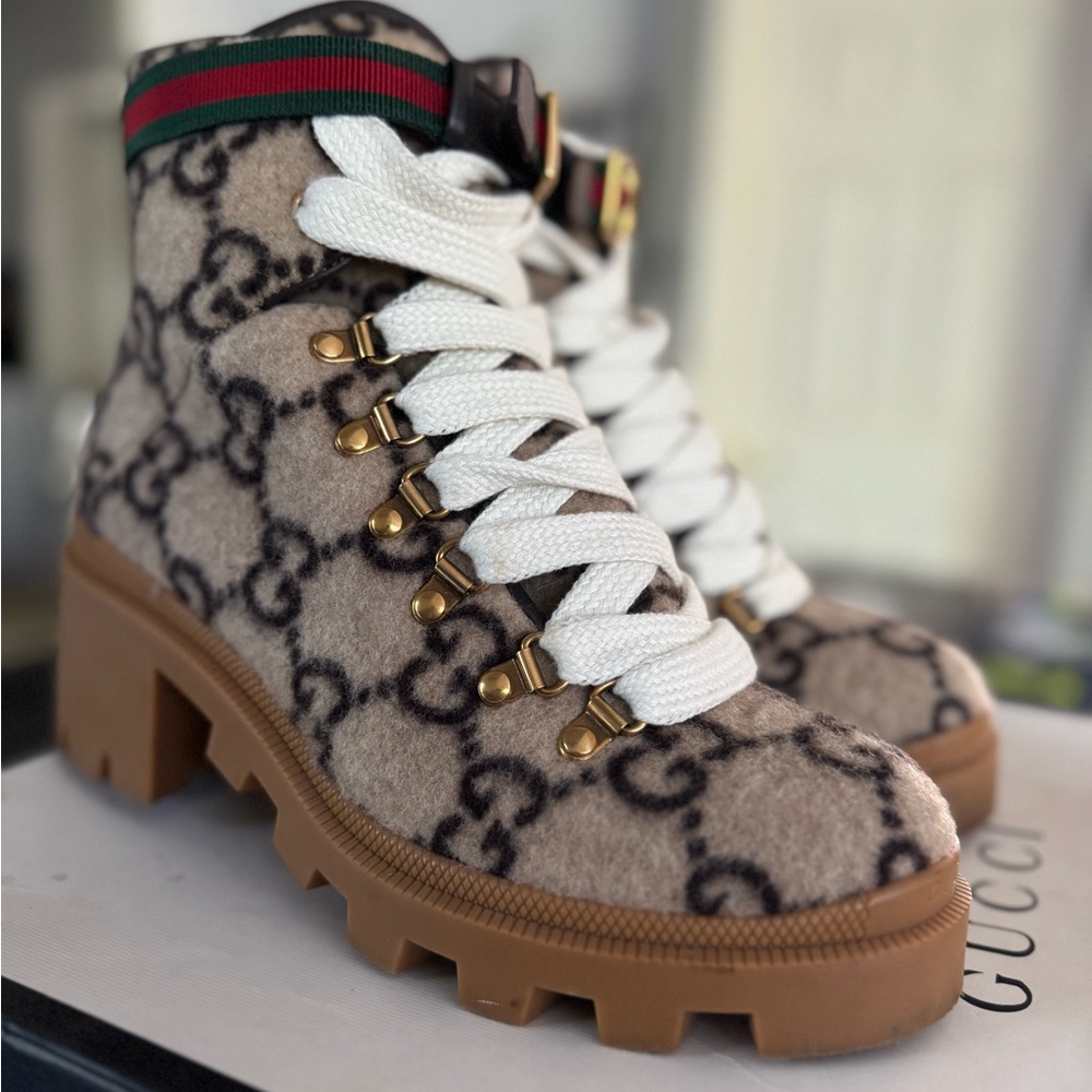 Gucci Cream and Brown Lace Up Boots with Hiking Style